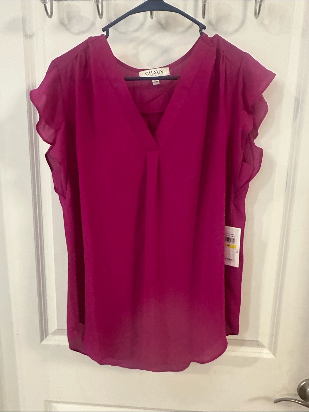 Chaus Women's Magenta Flutter Sleeve V-Neck Tank Top